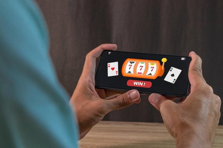 Aplikasi pop303 di layar ponsel menampilkan antarmuka roulette yang user-friendly